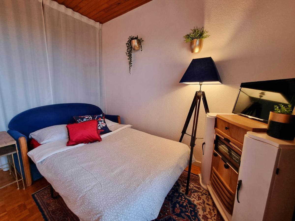 Studio Avec Superbe Vue 5Min A Pied Des Thermes Bagnoles de l'Orne Normandie ภายนอก รูปภาพ