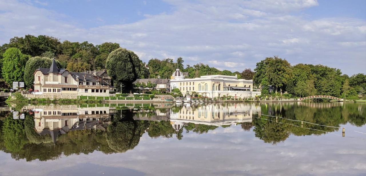 Studio Avec Superbe Vue 5Min A Pied Des Thermes Bagnoles de l'Orne Normandie ภายนอก รูปภาพ