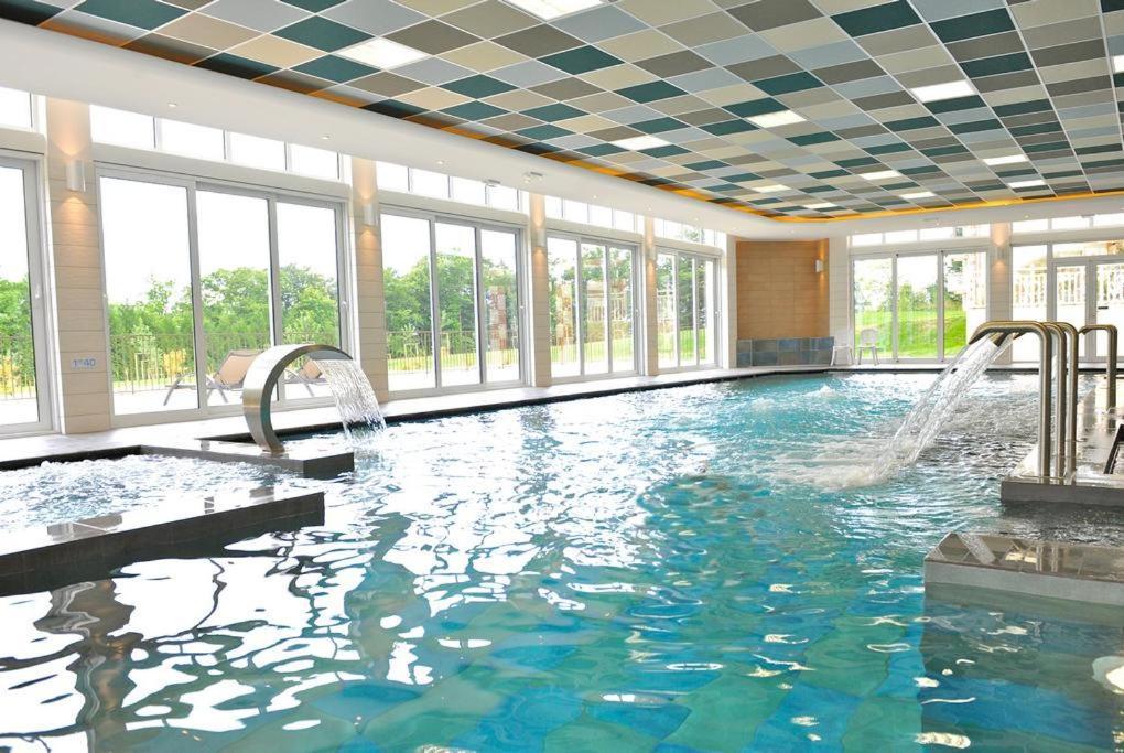 Studio Avec Superbe Vue 5Min A Pied Des Thermes Bagnoles de l'Orne Normandie ภายนอก รูปภาพ
